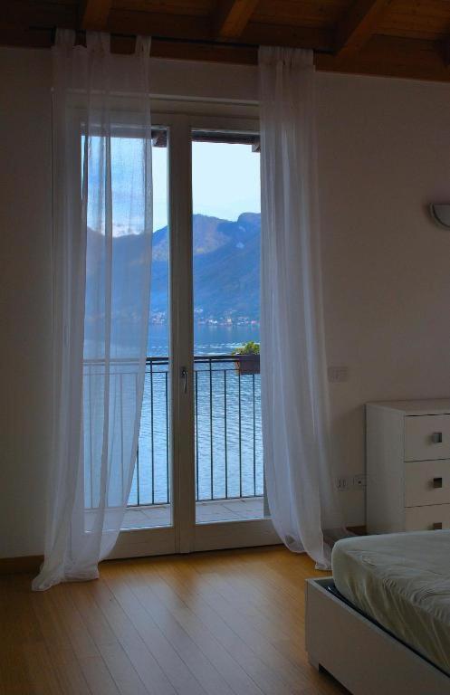 Luxury Penthouse With Big Terrace Appartement Argegno Buitenkant foto